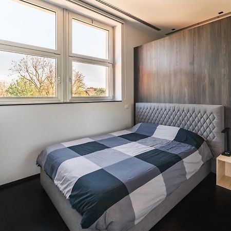Апартаменты Moderno Bilocale 64Mq Con Parcheggio E Palestra Милан Экстерьер фото